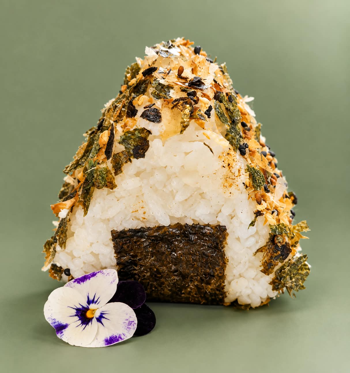ONIGUIRI TUNA